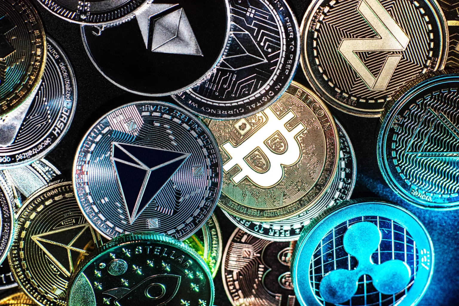 BNB là gì? Có nên đầu tư vào BNB không?