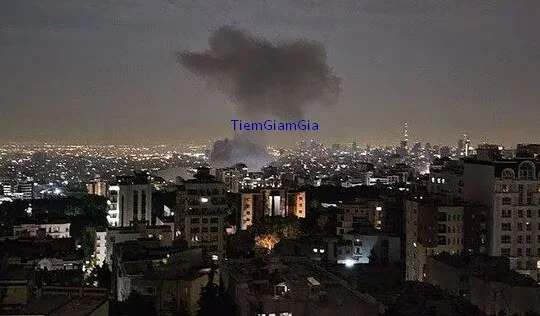 Israel Tấn Công Iran - Địa Chính Trị Dậy Sóng – Crypto Lao Dốc Không Phanh